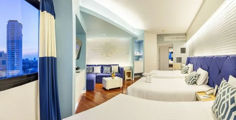 Triple Deluxe Seaview Jomtien Wing