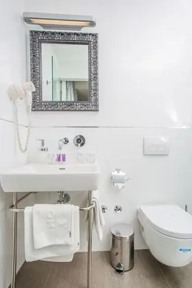 Standard Oda, Kısmi Deniz Manzaralı