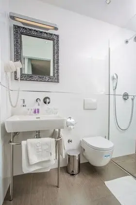 Standard Oda, Kısmi Deniz Manzaralı