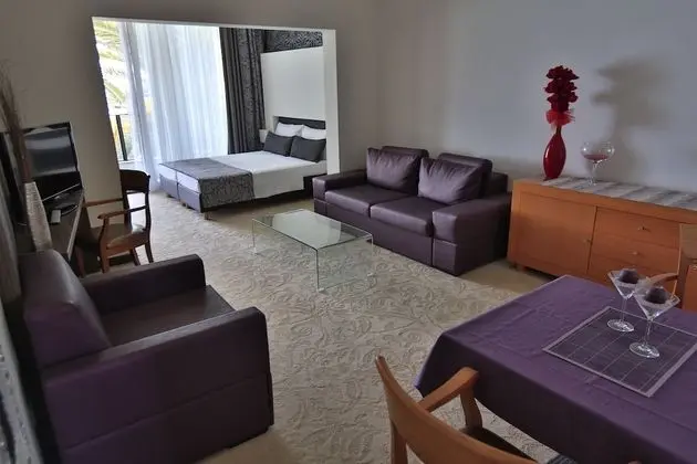 Classic Tek Büyük Yataklı Oda, Balkon, Deniz Manzaralı