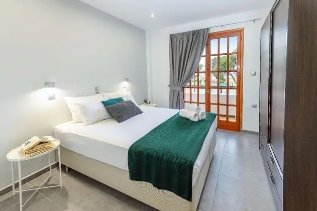 Superior Apart Daire, 1 Büyük (Queen) Boy Yatak ve Çekyat, Deniz Manzaralı
