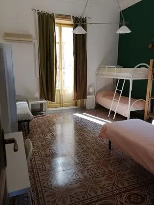 Basic Ortak Ranzalı Oda, Sadece kadınlar için
