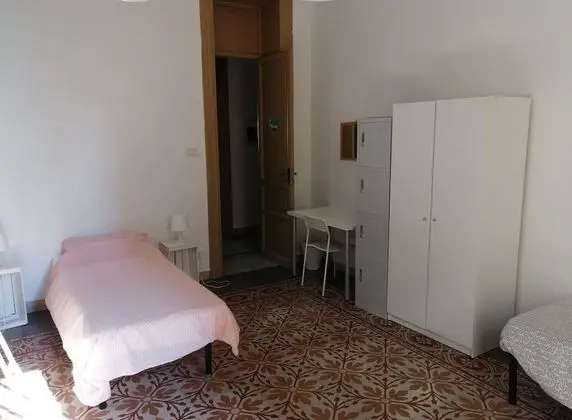 Basic Ortak Ranzalı Oda, Sadece kadınlar için