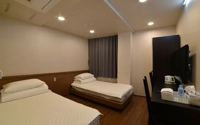 Oda (Twin Room)