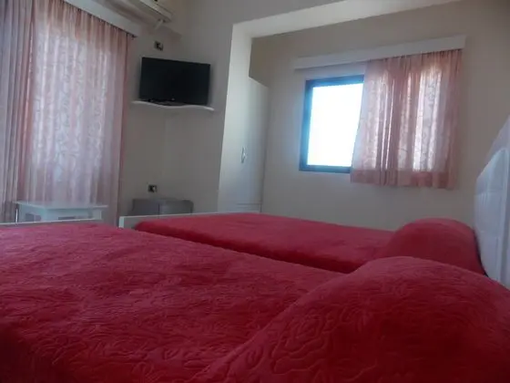 Üçlü With Terrace