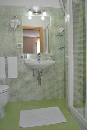 Standard Tek Büyük Yataklı Oda, Balkon