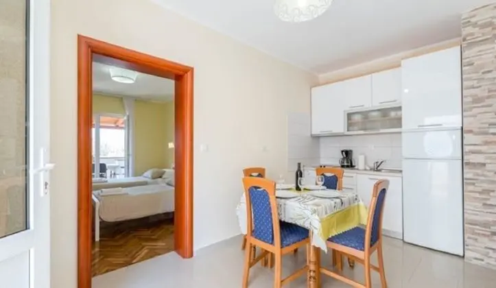 Apart Daire (Jope - 60 m from beach - 2 - A1(4))