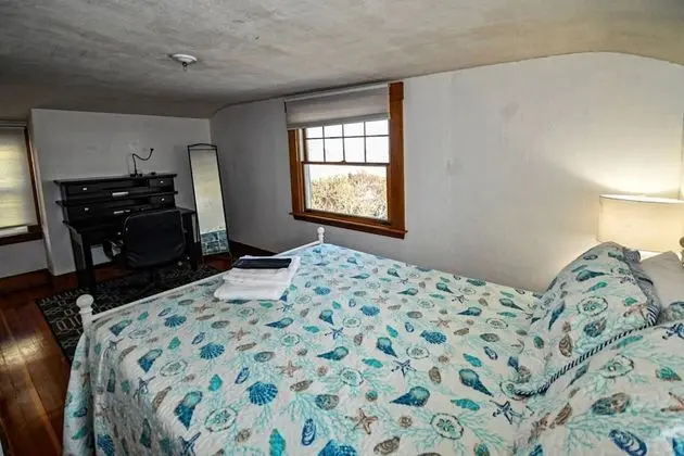 Ev (Joppa Flat)