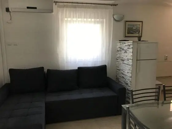 Apart Daire (JoRa - familiy friendly with parking )
