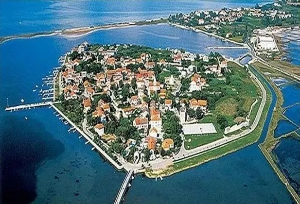 Apart Daire (JoRa - familiy friendly with parking )