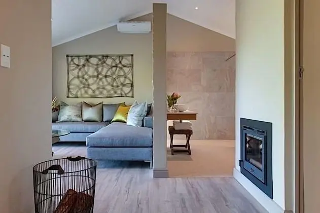 Classic Oda (with Fireplace)