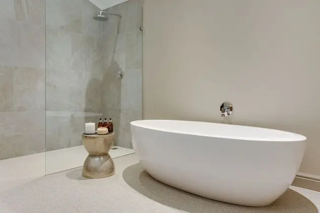 Classic Oda (with Fireplace)