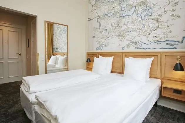 Standard Oda, 1 Büyük (Queen) Boy Yatak