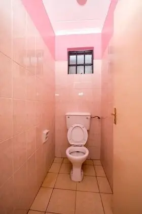 Comfort Tek Büyük Yataklı Oda (Joshua House)