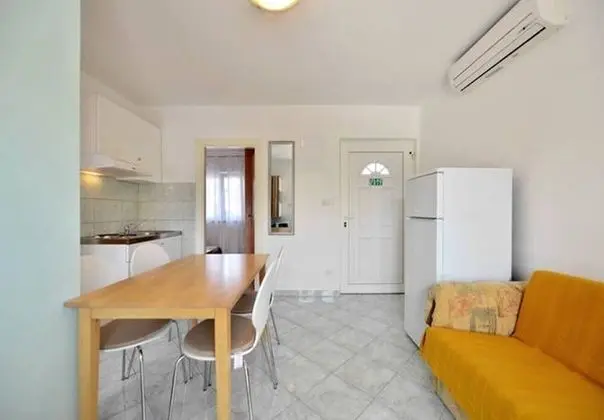 Apart Daire (Josi - 150 m from sea - A1(4+1))