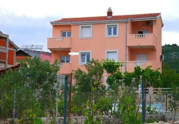Apart Daire (Josi - 150 m from sea - A1(4+1))