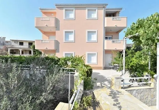 Apart Daire (Josi - 150 m from sea - A1(4+1))
