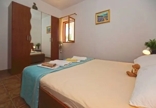 Apart Daire (Josip - 100 m from beach - A1(2+2))