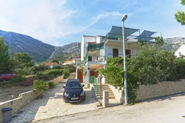 Apart Daire (Josip - 100 m from beach - A1(2+2))