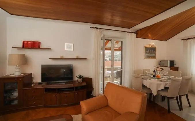 Apart Daire (Josip - Apartment with Panoramic Sea )