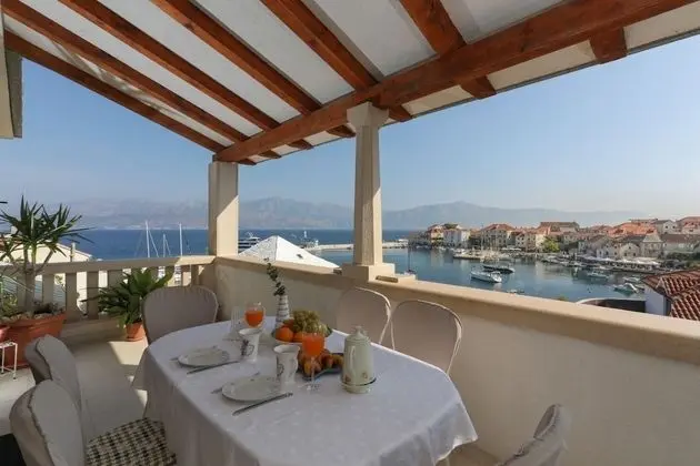 Apart Daire (Josip - Apartment with Panoramic Sea )
