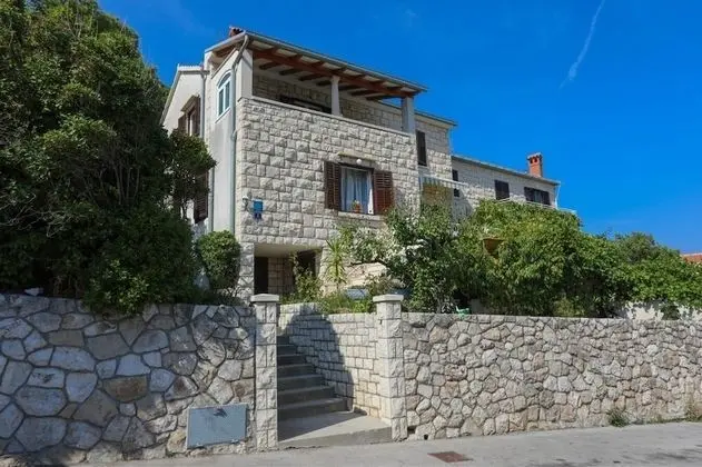 Apart Daire (Josip - Apartment with Panoramic Sea )