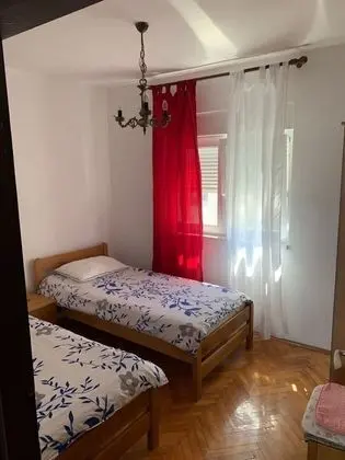 Apart Daire (Josip - with parking - A2(4+1))