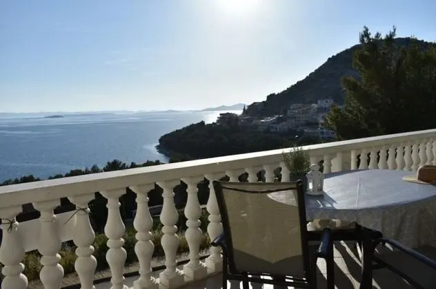 Apart Daire (Josip - sea view - A1(2+2))