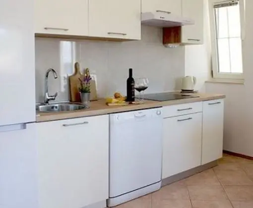 Apart Daire (Josip - sea view - A4(2+2))