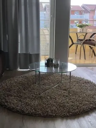 Apart Daire (Josko - with parking - A2(2+2) SNJEŽ)