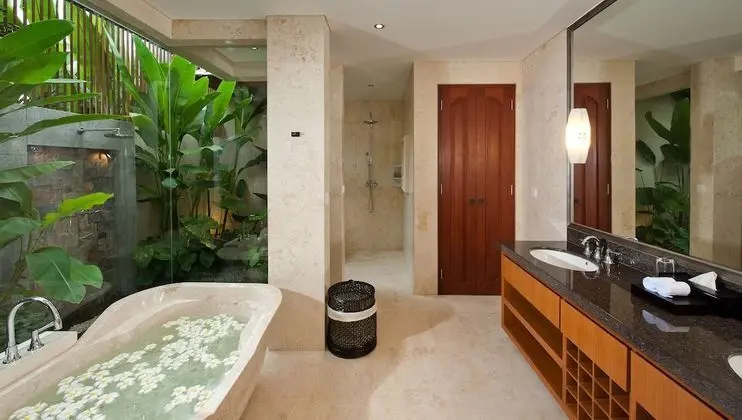 Luxury Villa, 3 Yatak Odası, Havuz Manzaralı