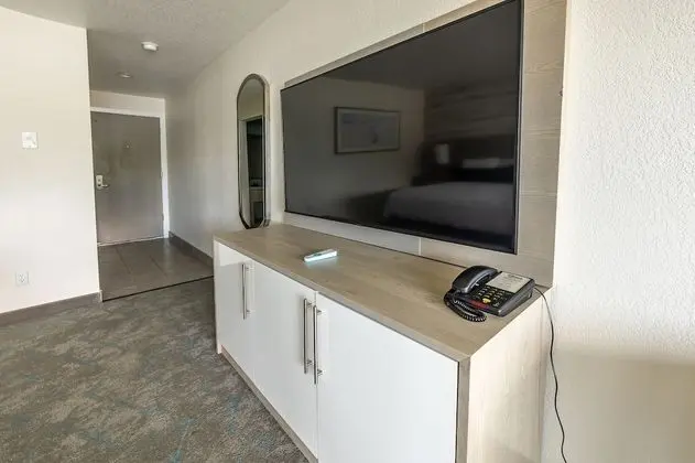 Deluxe Oda, 1 En Büyük (King) Boy Yatak, Nehir Manzaralı