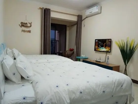 Premium Tek Büyük Yataklı Oda