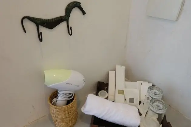 Deluxe Tek Büyük Yataklı Oda, 1 Yatak Odası, Sıcak Su Havuzu, Bahçe Manzaralı