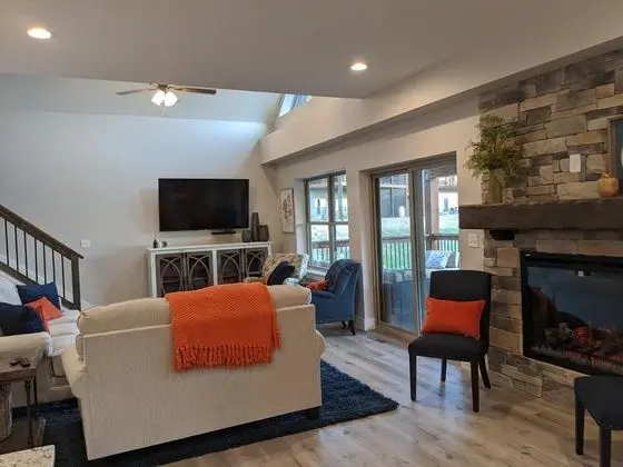 Ev (Journey's Remedy Lite - LAKE View - C)