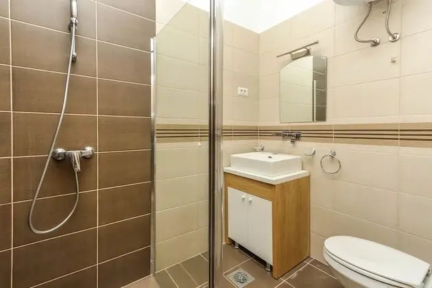 Deluxe Üç Kişilik Oda (C)