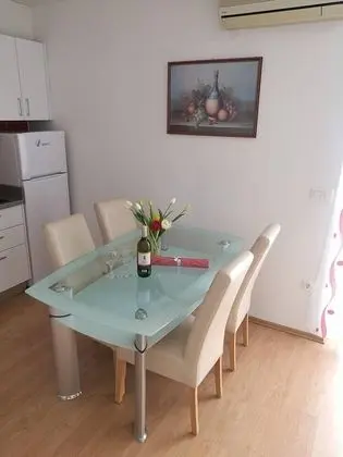 Apart Daire (JoviZ - 20m from the sea - A1(3+2))