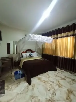 Tek Büyük Yataklı Oda, Sigara İçilmez