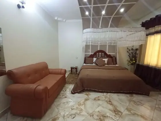Tek Büyük Yataklı Oda, Sigara İçilmez