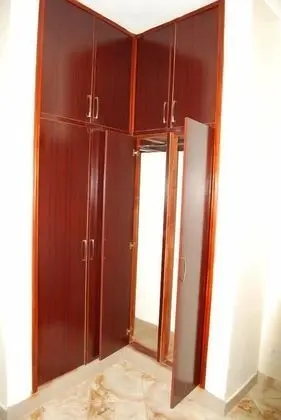 Tek Büyük Yataklı Oda, Sigara İçilmez
