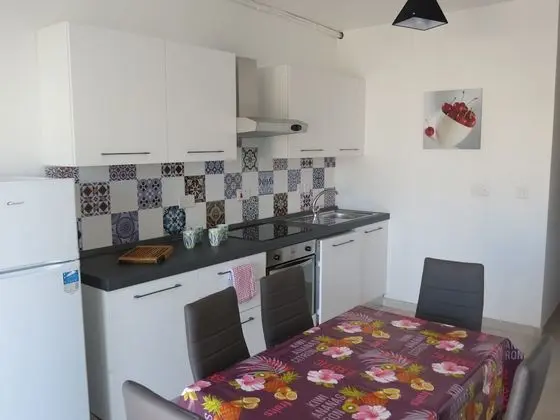 Apart Daire, Teras, Deniz Manzaralı