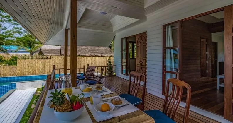Romantic Villa, 1 En Büyük (King) Boy Yatak ve Çekyat, Deniz Manzaralı, Denize Sıfır