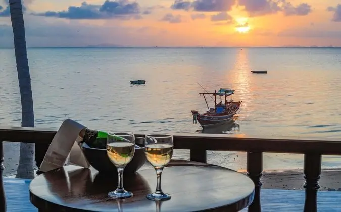 Romantic Villa, 1 En Büyük (King) Boy Yatak ve Çekyat, Deniz Manzaralı, Denize Sıfır