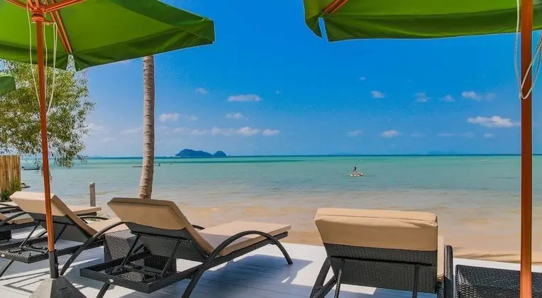 Romantic Villa, 1 En Büyük (King) Boy Yatak ve Çekyat, Deniz Manzaralı, Denize Sıfır