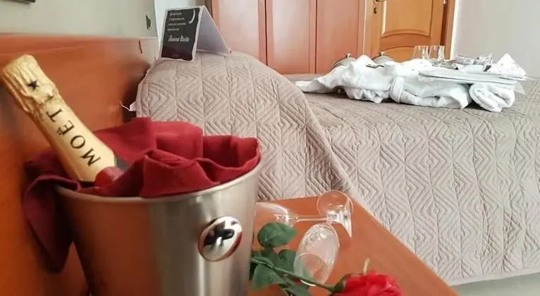 Standard Tek Büyük veya İki Ayrı Yataklı Oda