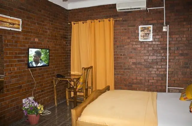 Executive Tek Büyük Yataklı Oda