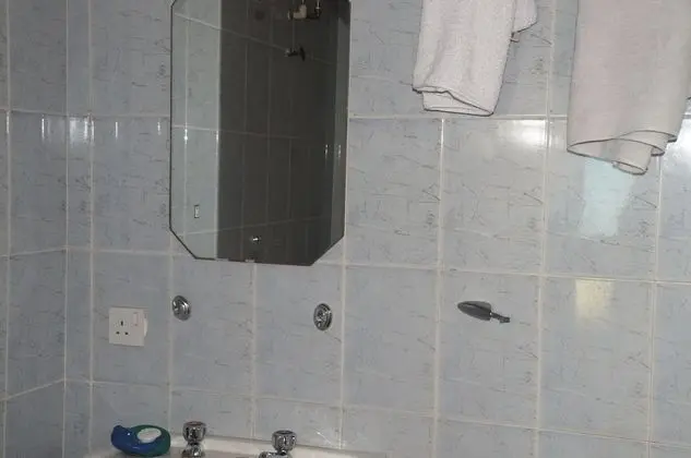 Executive Tek Büyük Yataklı Oda