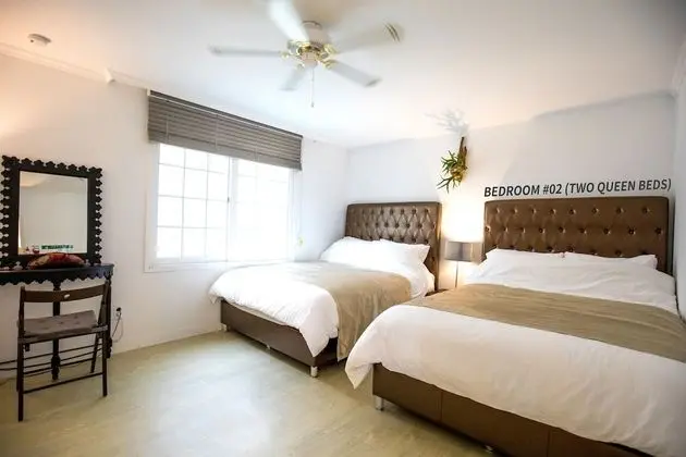 Townhome - Foreigner Only (Urban Oasis near Gyeongbokgung)