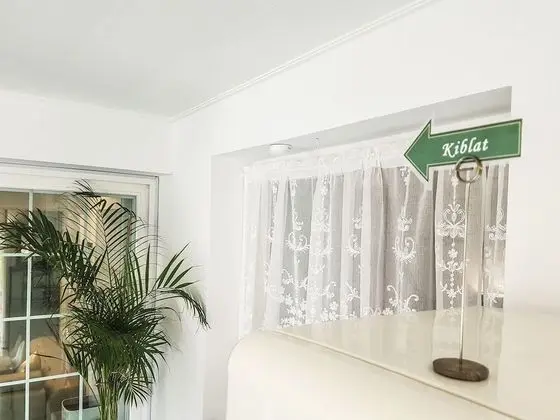 Townhome - Foreigner Only (Urban Oasis near Gyeongbokgung)