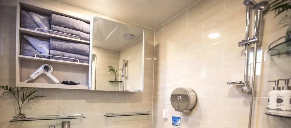 Townhome - Foreigner Only (Urban Oasis near Gyeongbokgung)